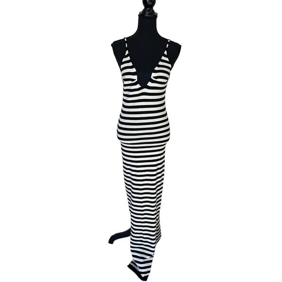 Revolve Knit Maxi Dress Black White Stripe MEDIUM Bodycon More to Come $60 NEW - Picture 5 of 9
